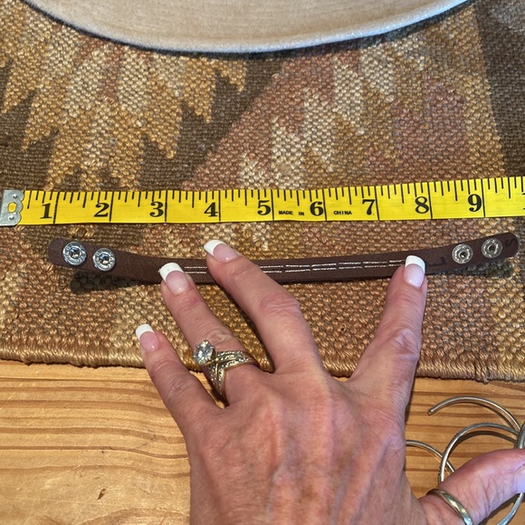 🎉 NEW‼️ SUNDANCE STERLING SILVER LEATHER BRACELET ‼️ - Picture 10 of 12